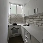 Ciudad Jardin شقة *