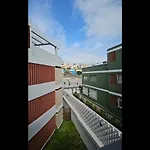 Ciudad Jardin شقة