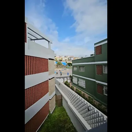 Ciudad Jardin Apartment