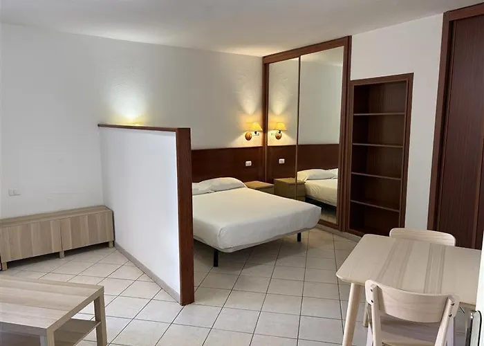 Ciudad Jardin Апартаменты
